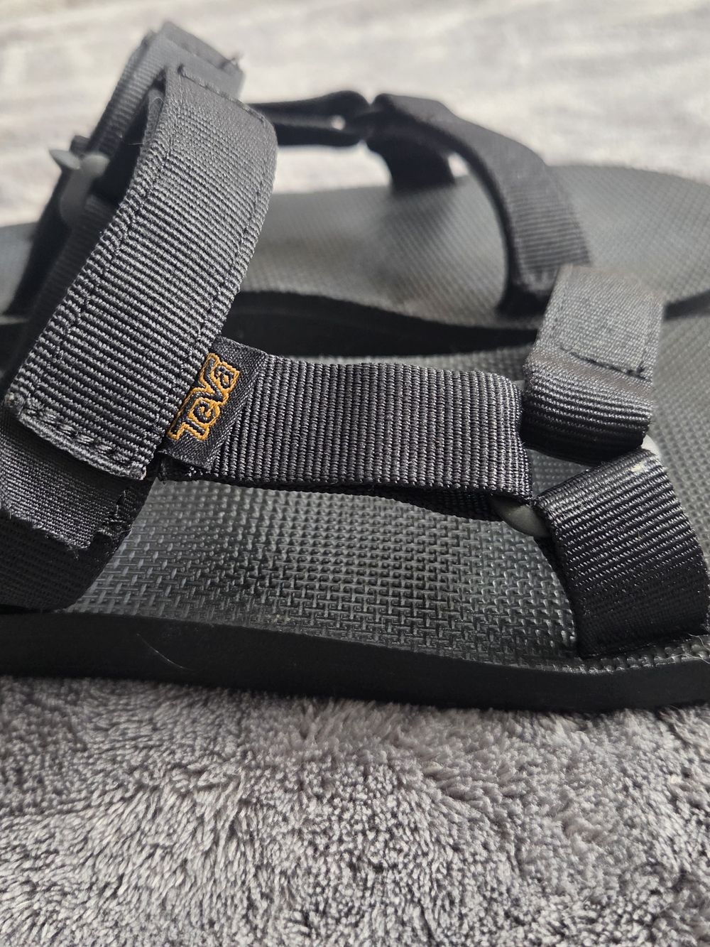 Teva Black Outdoor Strappy Sandals - Picture 5 of 6